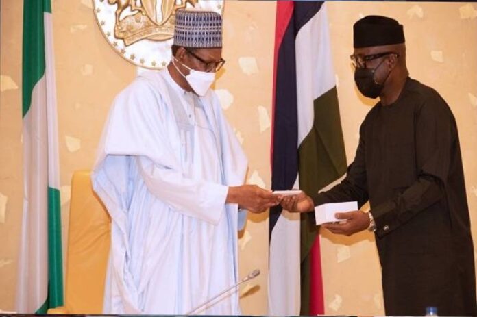 First Made-In-Nigeria Mobile Phone Presented To Buhari ...