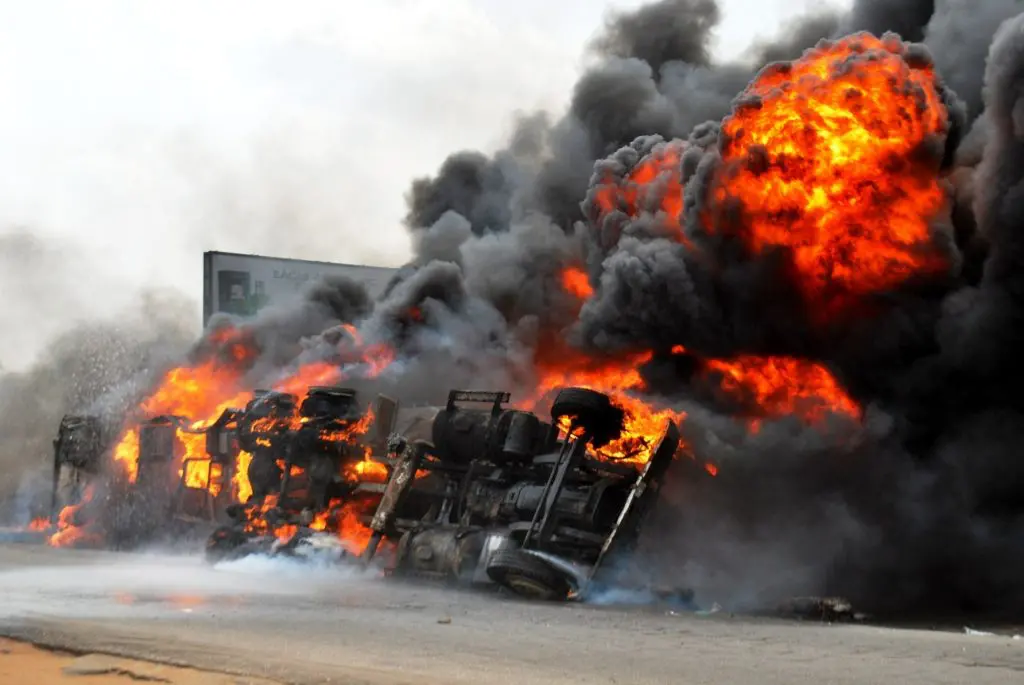 Petrol Tanker Explodes In Ogun, Two Die, 12 Vehicles Burnt