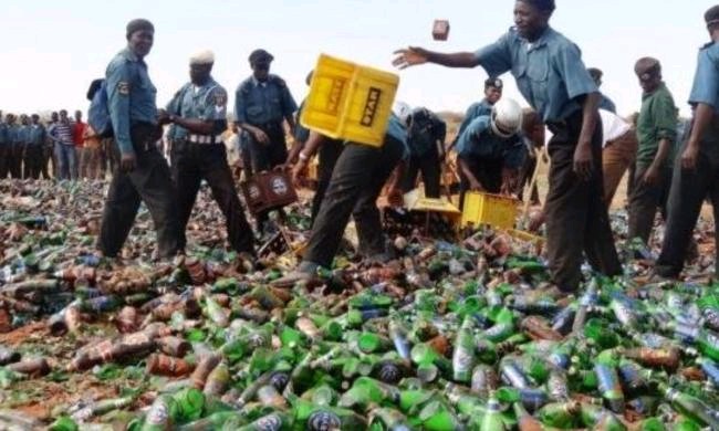 Hisbah Impounds 5800 Bottles Of Beer In Kano State
