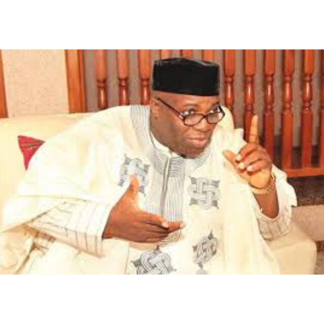 GridArt_20250307_085404779