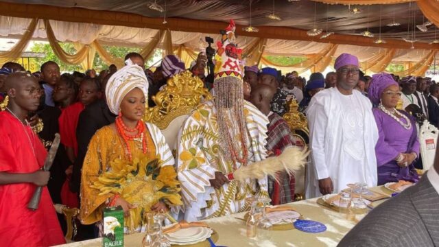 Oba Owoade Crowned 46th Alaafin Of Oyo Oba Owoade Crowned 46th Alaafin Of Oyo