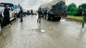 Umahi Reprimands CCECC, Issues 14-Day Termination Notice over Substandard Work on Enugu–Port Harcourt Expressway

