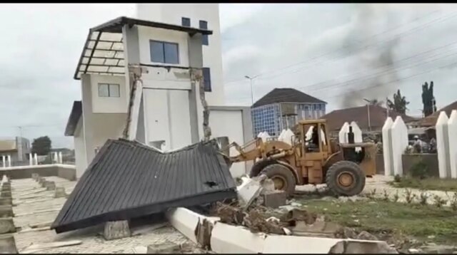 Terrorist bombs shattered my two legs, one eye in Owo church massacre - DSS witness tells court