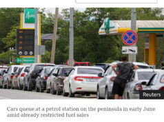Russian Authorities Halt Fuel Sales to Civilians in Crimea