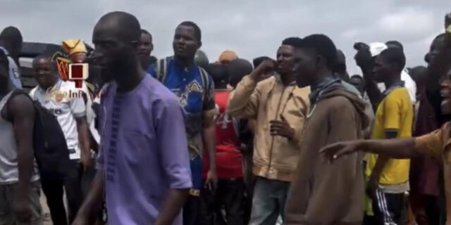 Tension Rises in Ibadan as Clash Between Yoruba Traders and Hausa Scavengers Leaves Two Dead Tension Rises in Ibadan as Clash Between Yoruba Traders and Hausa Scavengers Leaves Two Dead